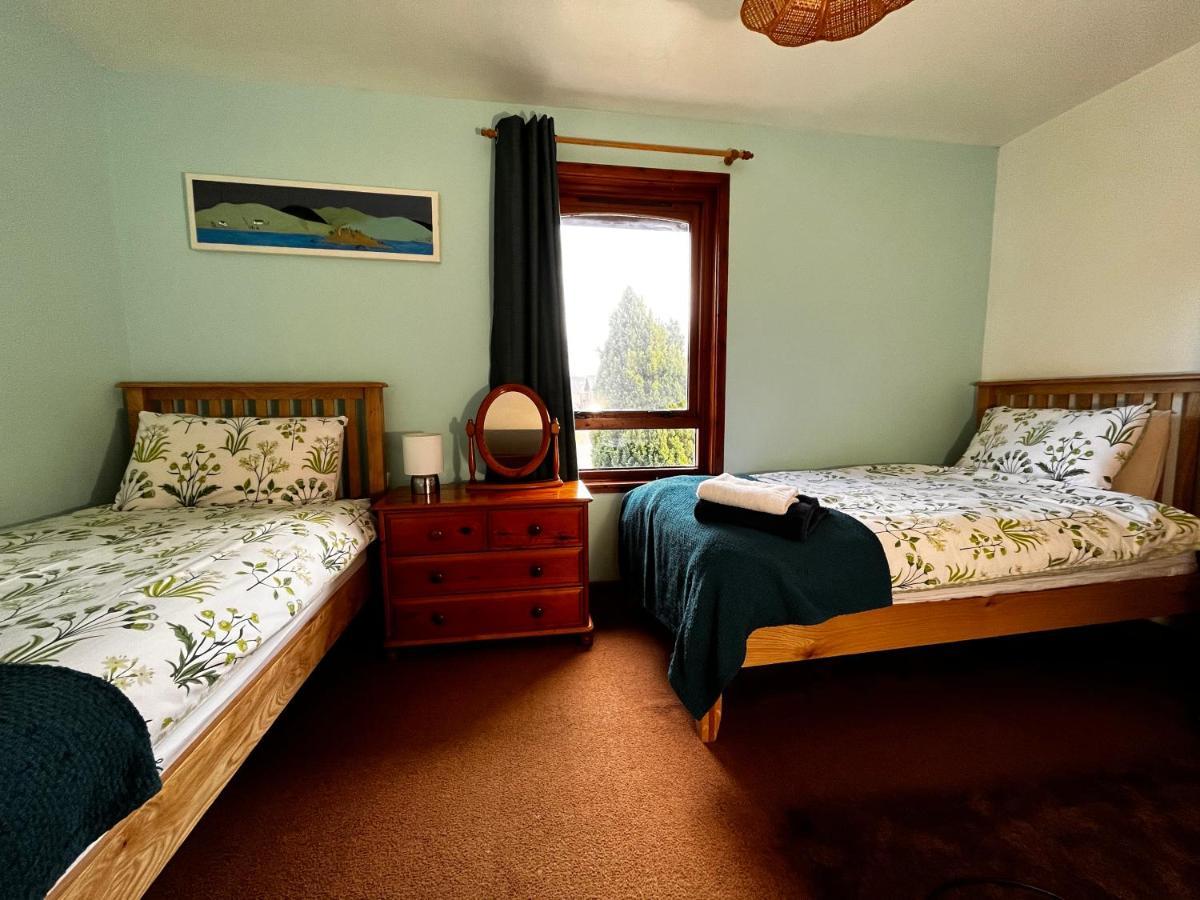 Snowgoose Apartments & Bunkhouse Fort William Exterior foto